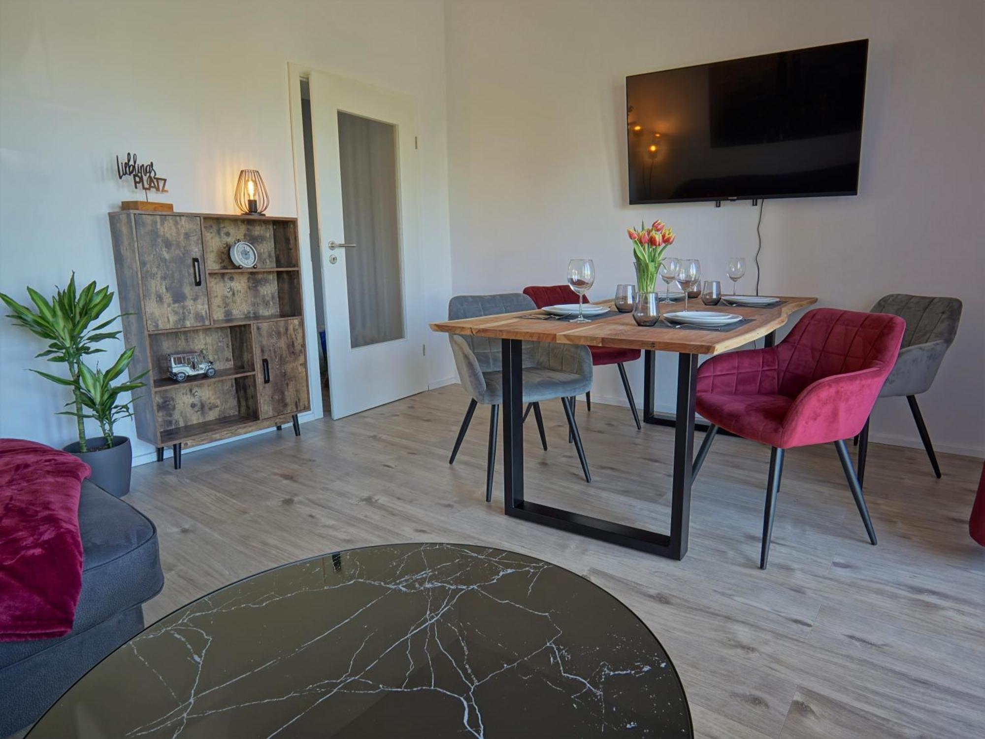 Apartament "Hogulu" Brandenburg, Balkon, Neustadt, Kueche, Wassernaehe - Parkplatz Inklusive Brandenburg  Pokój zdjęcie